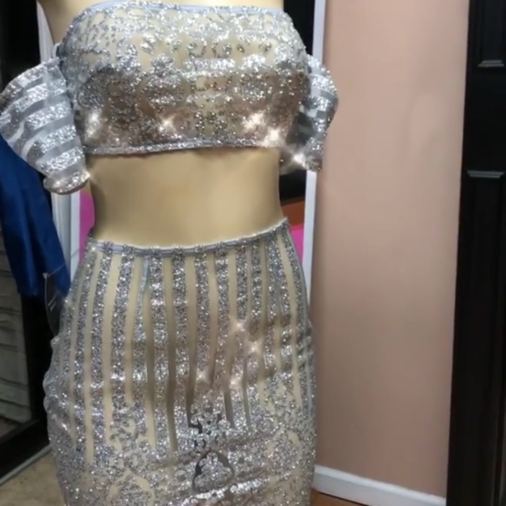 Silver 2-piece